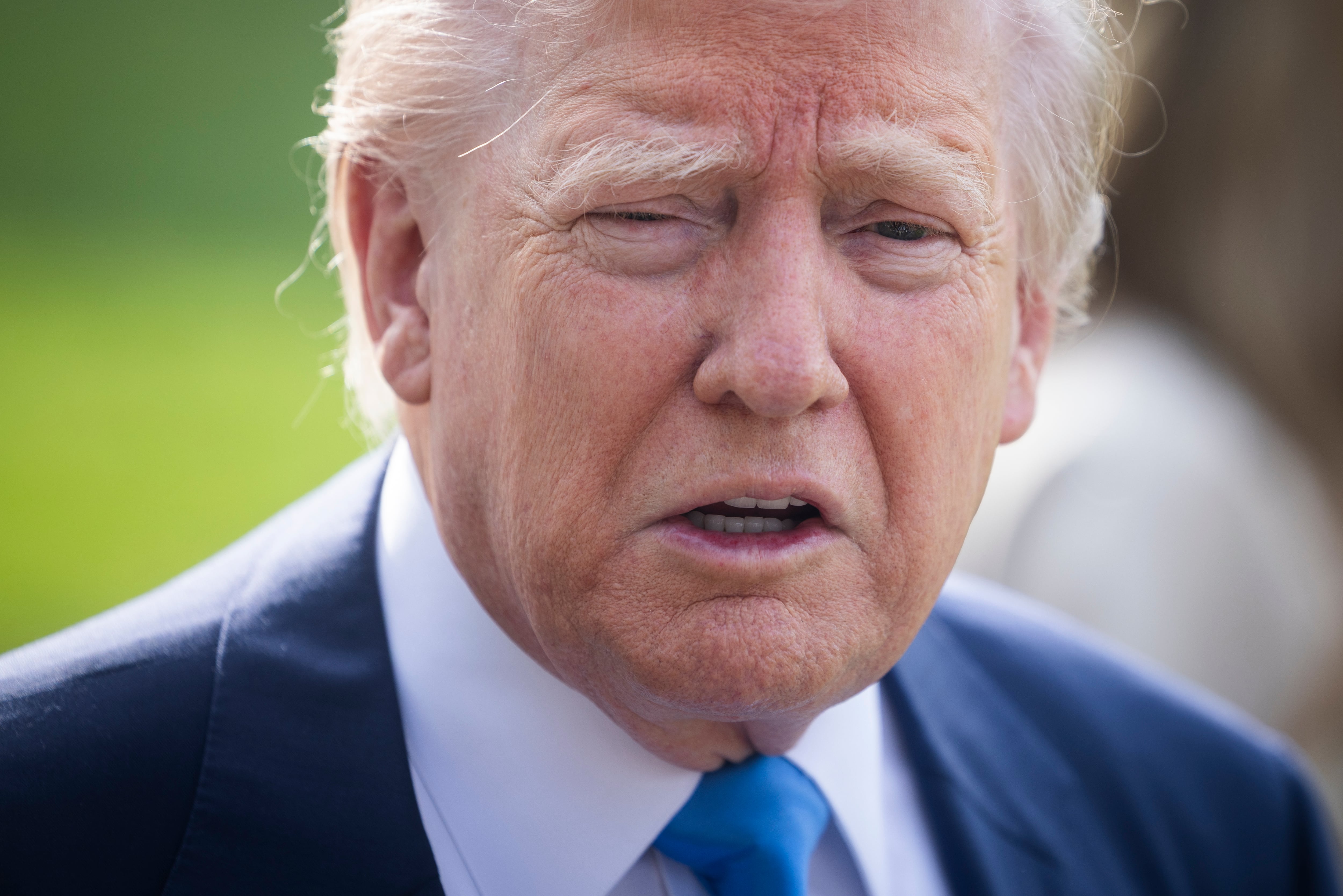 Trump viaja al funeral del papa y afirmó que se verá con “muchos líderes” extranjeros