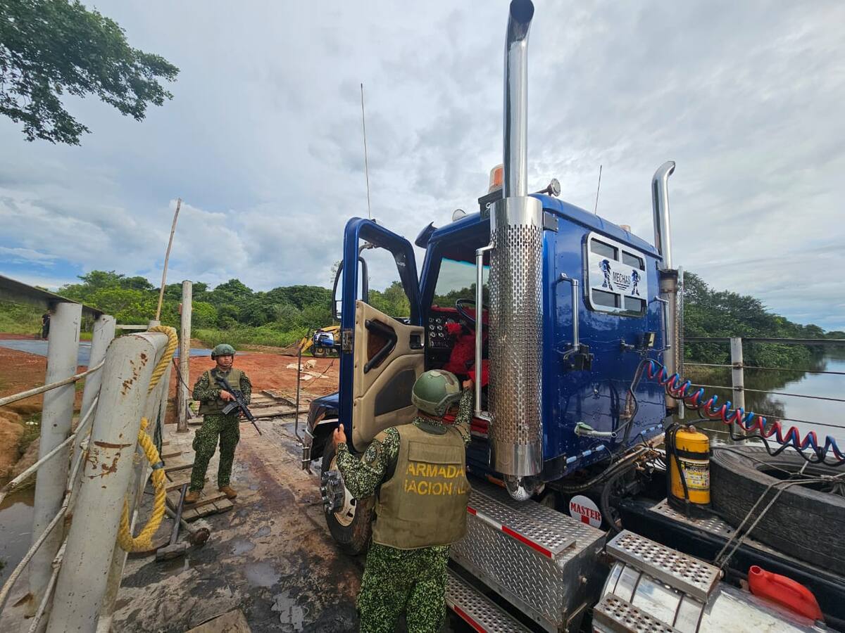Incautados más de mil galones de combustible