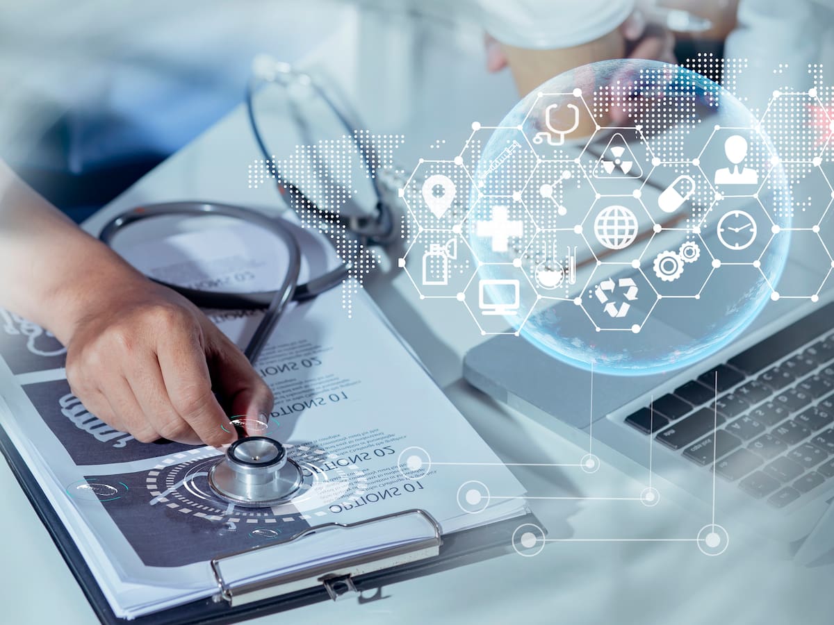 Pros y contras de la automedicación con ayuda de la IA: lo hacen 6 de cada 10 personas, dice estudio