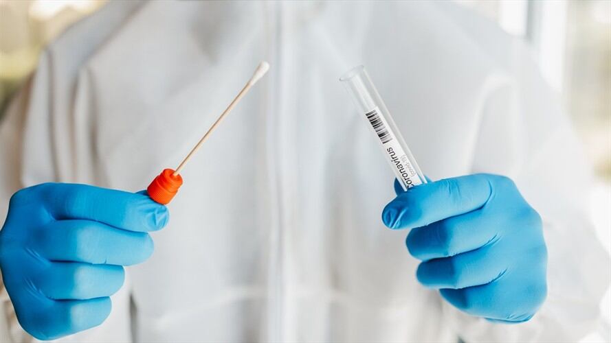 Casos COVID-19 en Colombia. Foto: Getty Images/ bojanstory