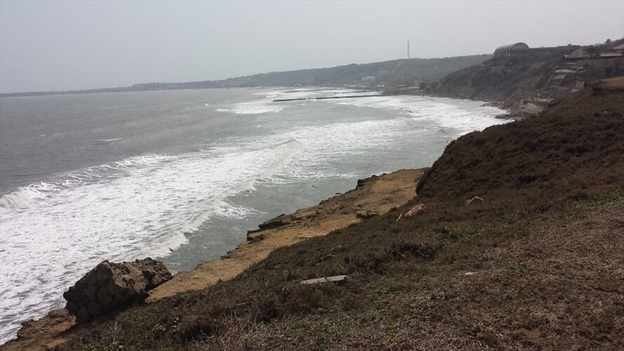 El Ideam informó que se mantiene la alerta roja debido a los fuertes vientos y oleaje en la zona del mar Caribe. Foto: Colprensa
