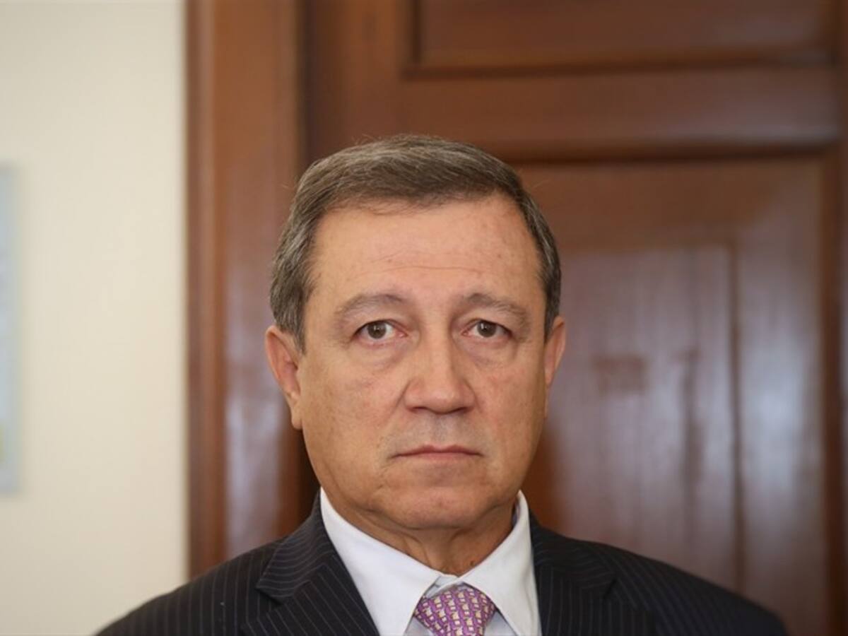 Discurso de Ernesto Macías, fuerte crítica al gobierno de Juan Manuel Santos