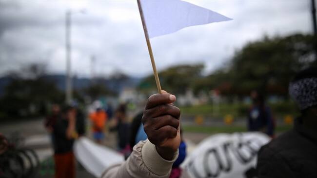 El ente de control advierte que los decretos leyes étnicos se encuentran desfinanciados y hay más de 483 sujetos étnicos, de los cuales solo el 10% ha sido reparado. Foto: Colprensa / SERGIO ACERO