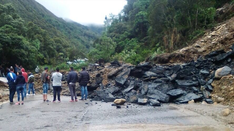 Dos veces debieron cerrar la vía que permite la conexión entre Boyacá y Casanare.  . Foto: Policía de Boyacá