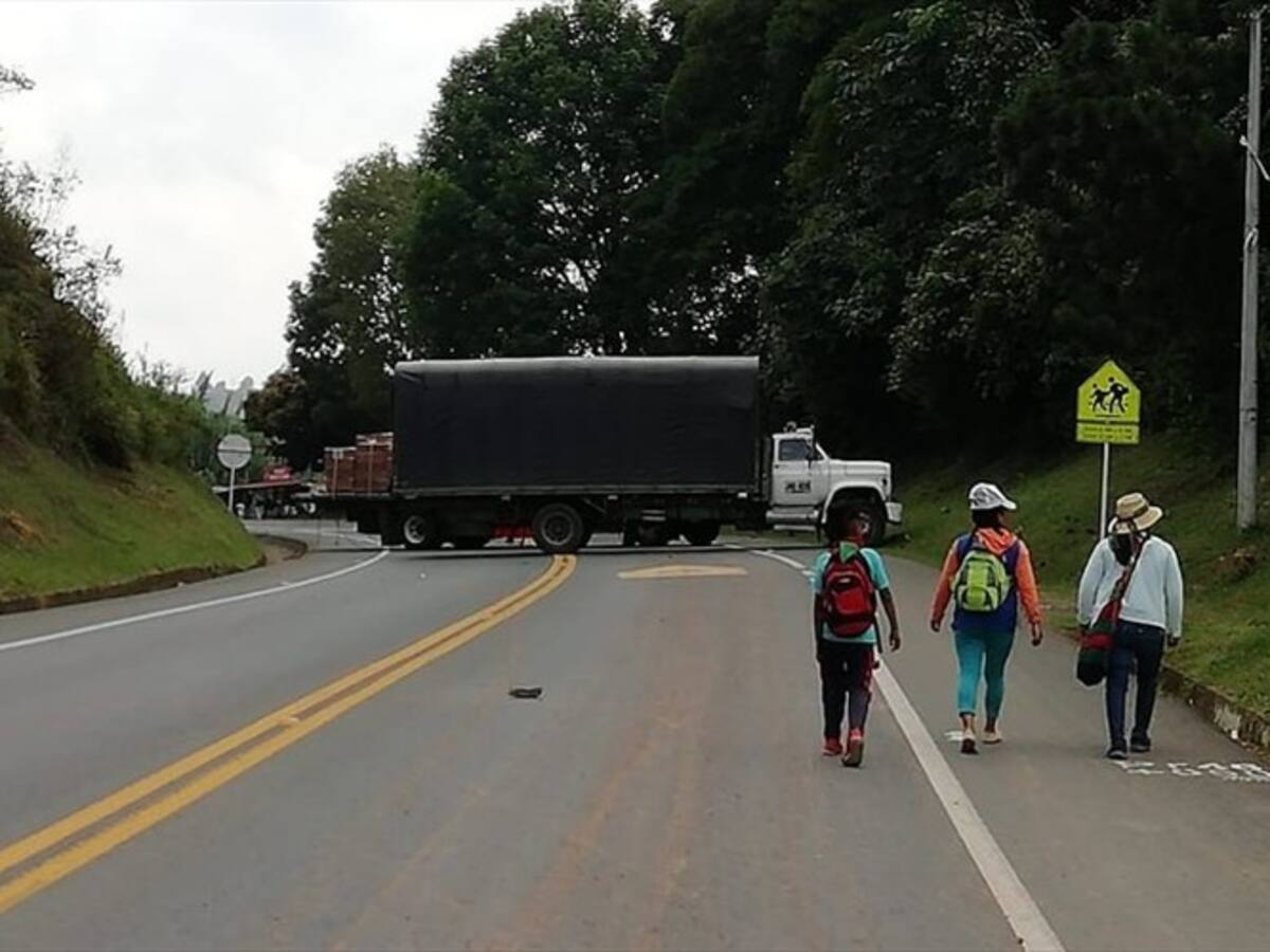 Tres integrantes de la Fuerza Pública fueron retenidos en el paro en Cauca