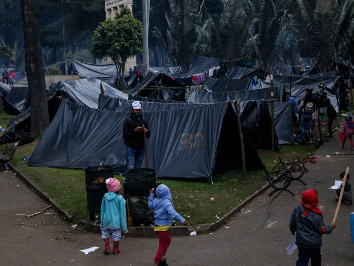 Denunciarán a indígenas que agredieron a funcionarios de la Alcaldía en Bogotá