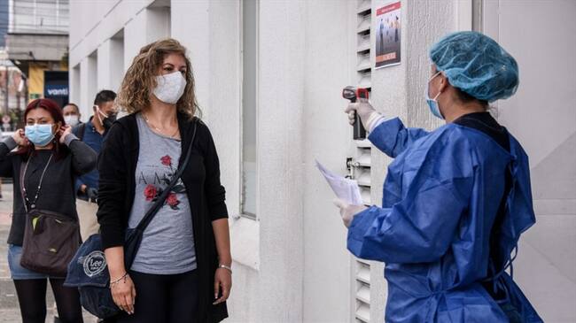 El Consejo Gremial ratificó su apoyo a las decisiones y medidas que el Gobierno Nacional ha adoptado en el marco de la emergencia sanitaria provocada por el COVID-19. Foto: Getty Images