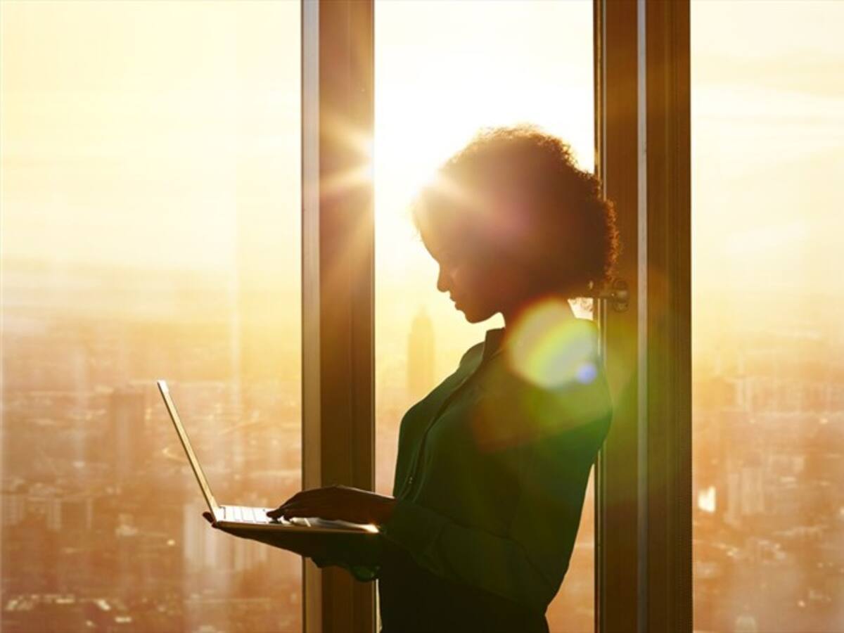 Expertas analizan el papel de las mujeres en distintos sectores de la sociedad