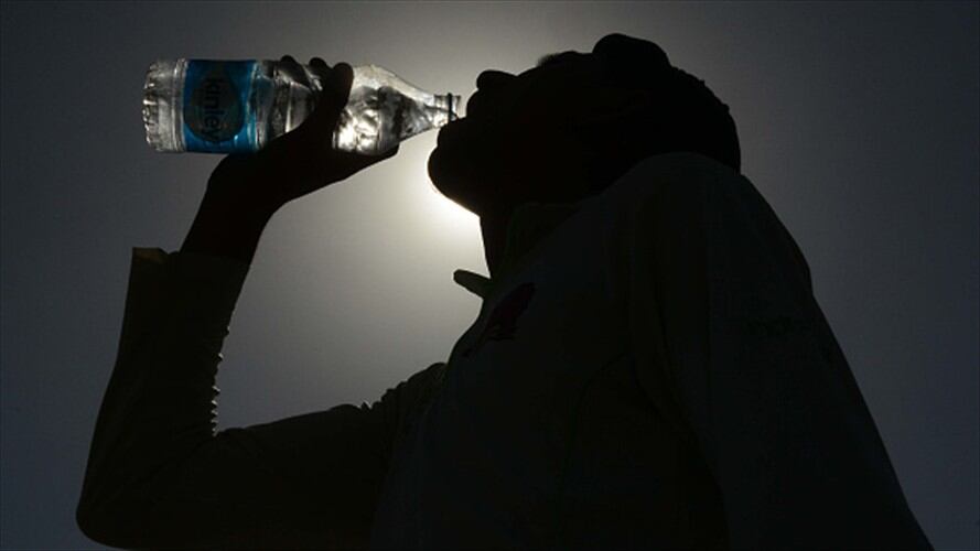 Cerca del 78.5% de los niños han cambiado sus hábitos de hidratación por agua. Foto: Getty Images