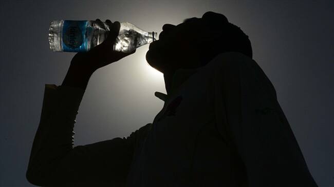 Cerca del 78.5% de los niños han cambiado sus hábitos de hidratación por agua. Foto: Getty Images
