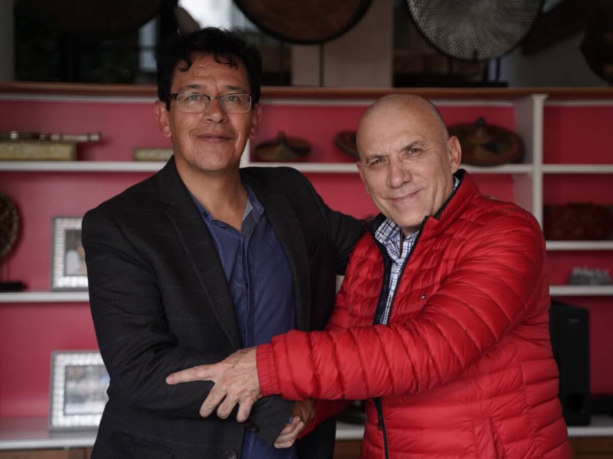 Alberto Benavides asumió curul de Gustavo Bolívar en el Senado