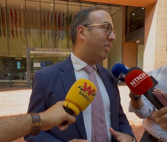 Abogado Víctor Mosquera