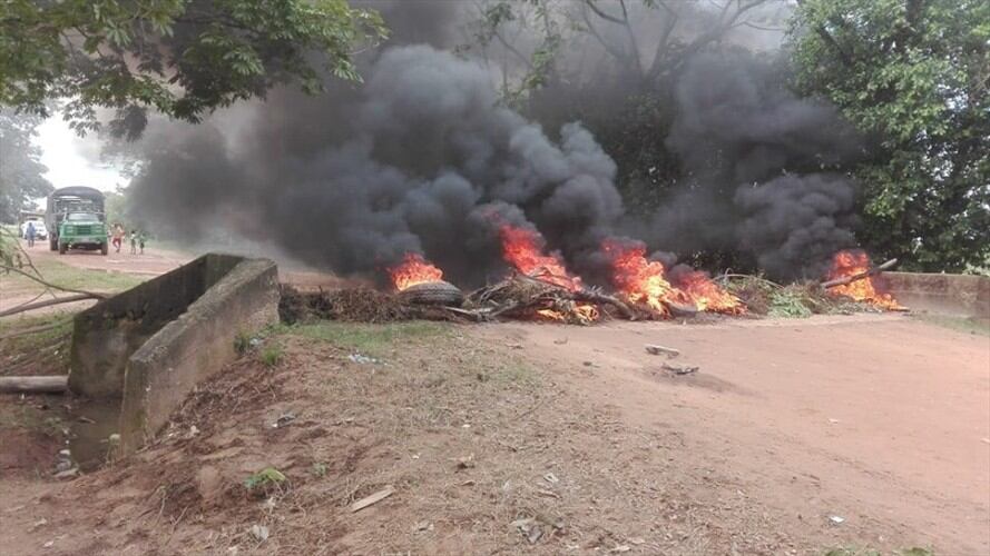 Toque de queda en Guamal (Magdalena) por protestas contra Electricaribe. Foto: Suministrada