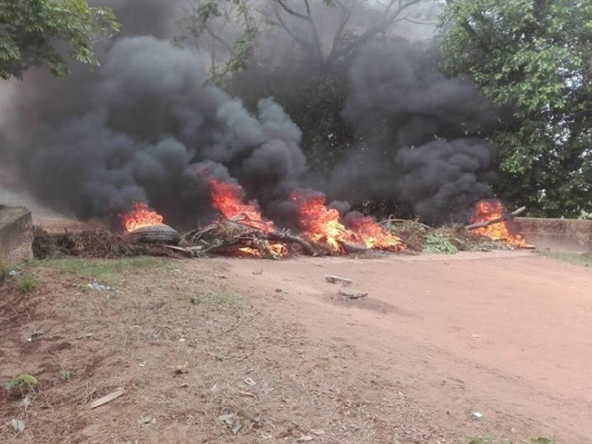 Toque de queda en Guamal (Magdalena) por protestas contra Electricaribe