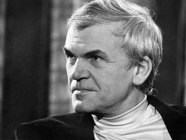 Escritor Milan Kundera. (Photo by Louis MONIER/Gamma-Rapho via Getty Images)