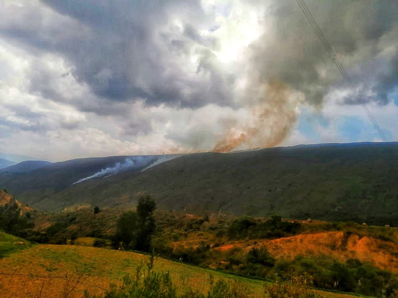 Un rayo provocó el incendio desde el pasado 24 de febrero. Foto: Bomberos Tunja.
