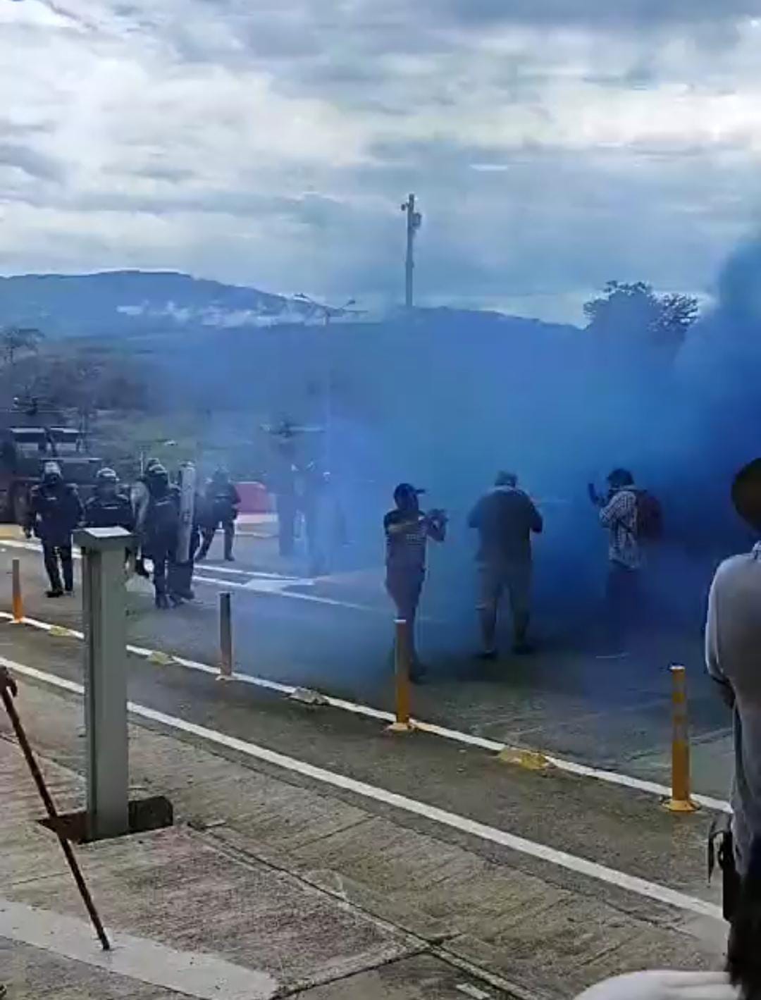 La UNDMO hace presencia en el peaje de San Luis de Gaceno, Boyacá. / Foto: Cortesía
