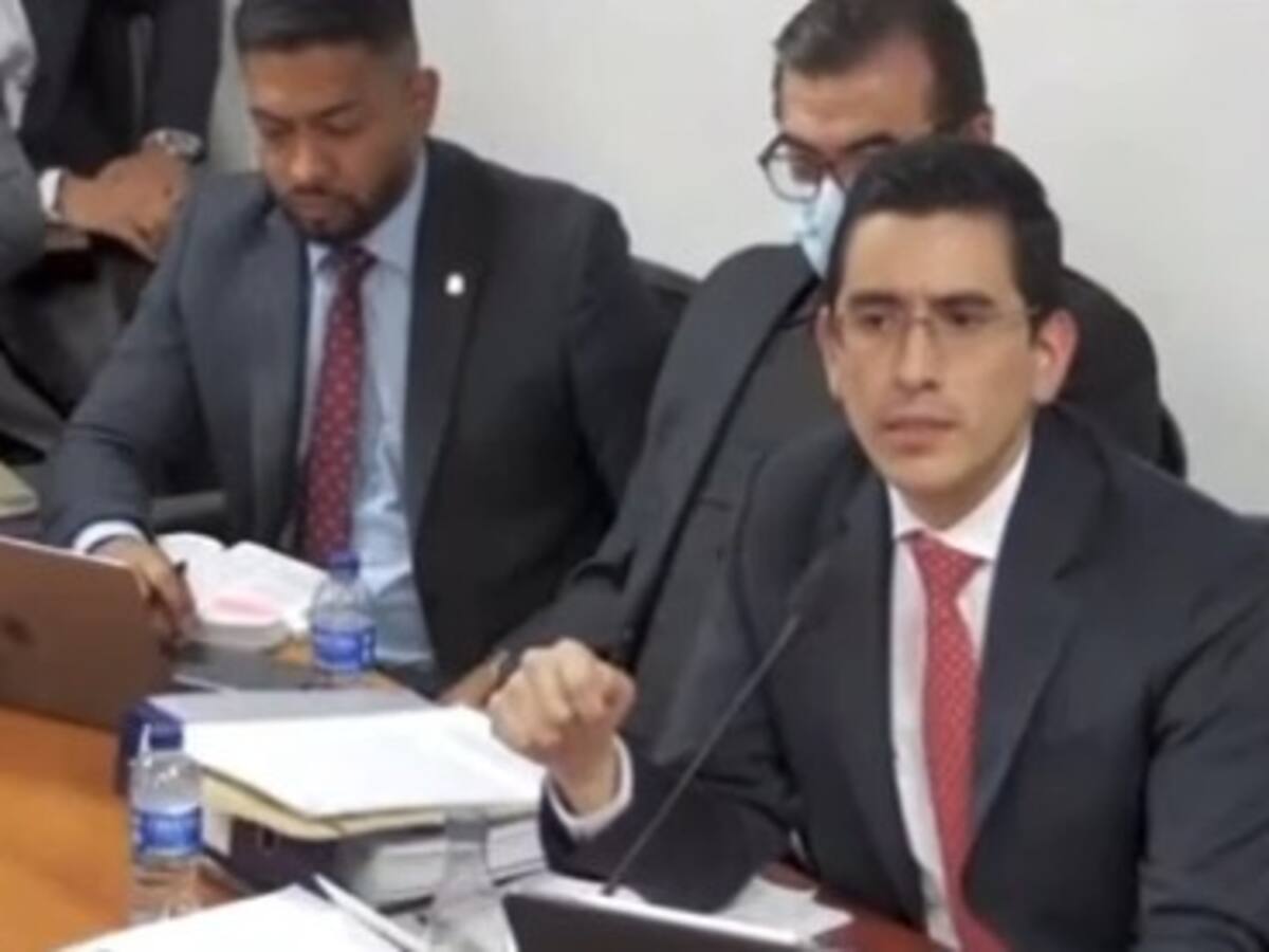 “No puede ser crucificado”: defensa de Olmedo López pide recluirlo en guarnición militar