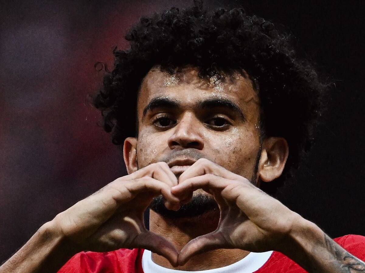 Video: Luis Díaz anotó un espectacular golazo de ‘Taquito’ con el Liverpool