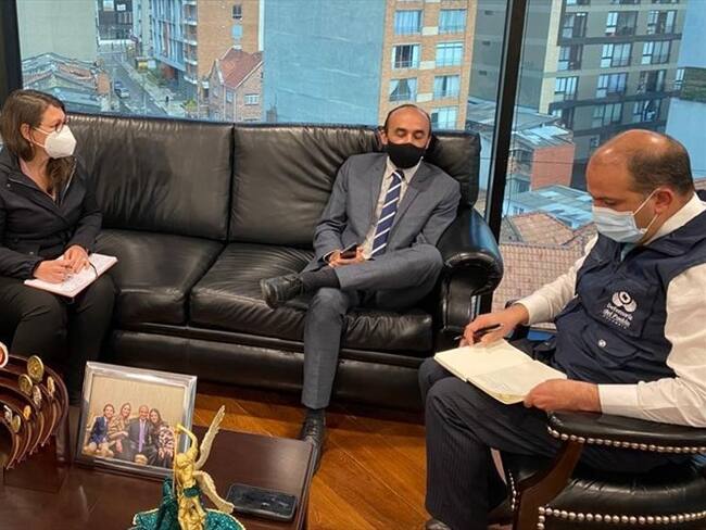 Representante de ONU y defensor Camargo analizaron garantías a manifestantes. Foto: Cortesía: ONU Derechos Humanos