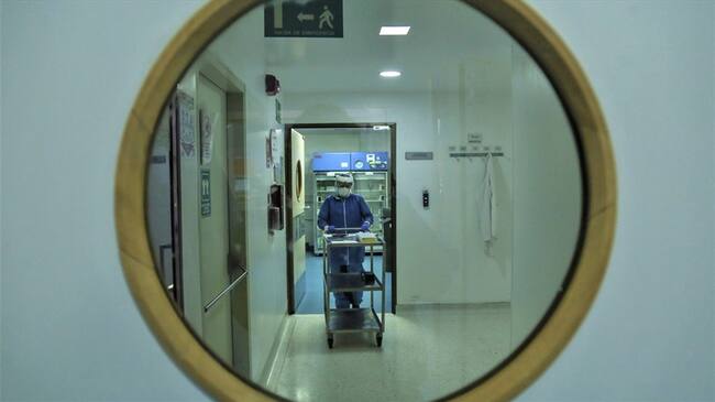 El secretario de Salud advirtió que el 99% de pacientes hospitalizados no ha sido vacunado . Foto: Colprensa