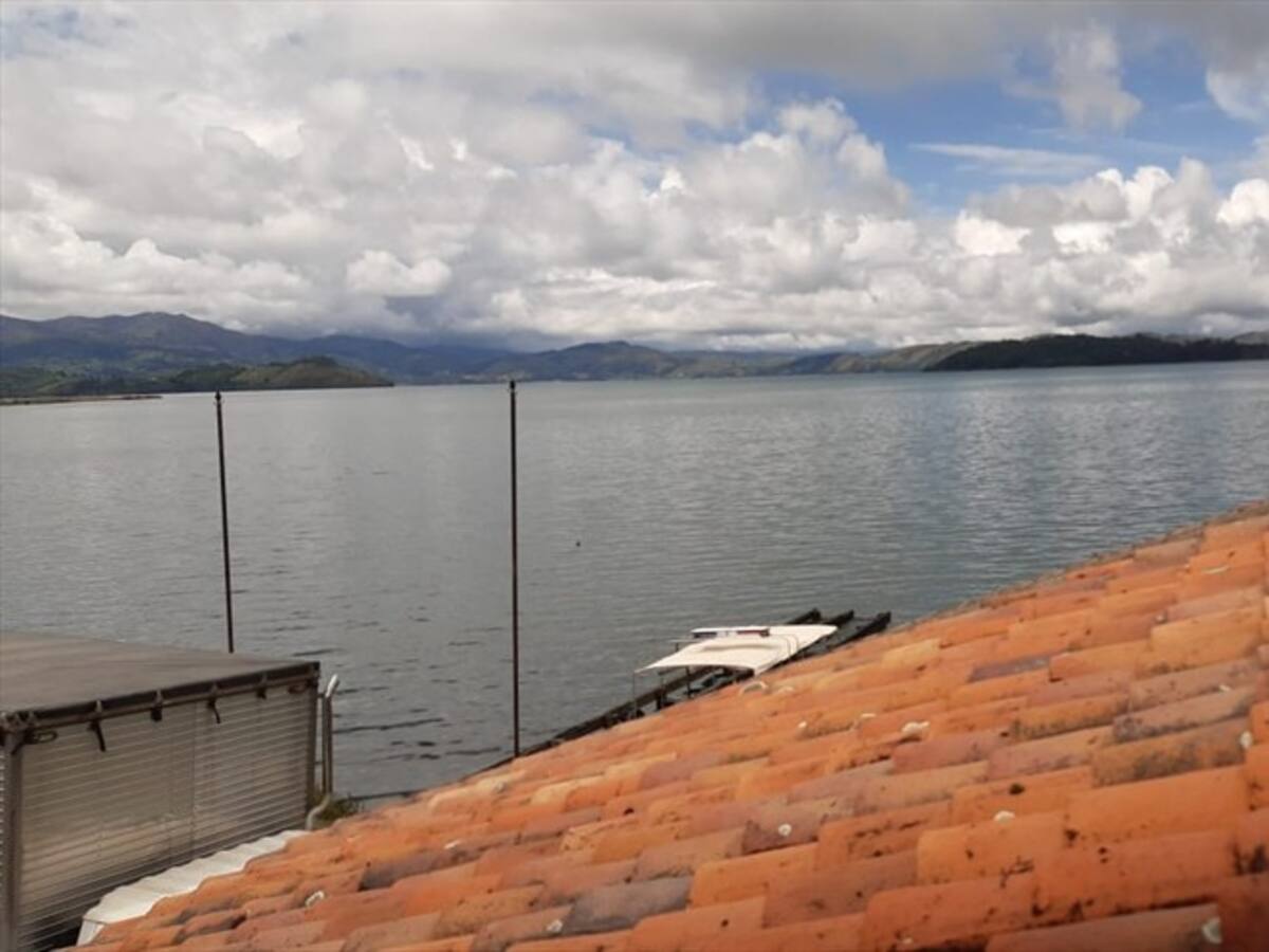 Con estudio en Lago de Tota analizan posibles fuentes de contaminación con metales pesados