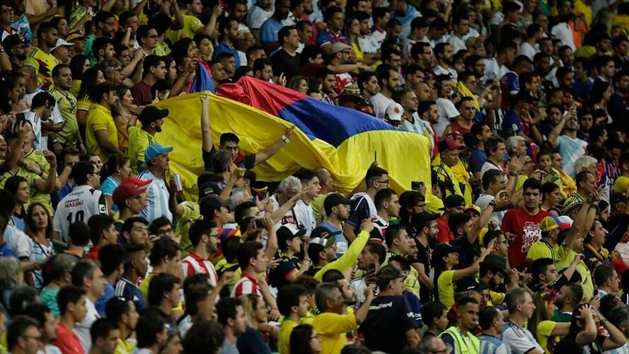 Tristemente la victoria se transformó en hechos lamentables y penosos en las tribunas y calles de Salvador Bahía, en Brasil. Foto: Colprensa