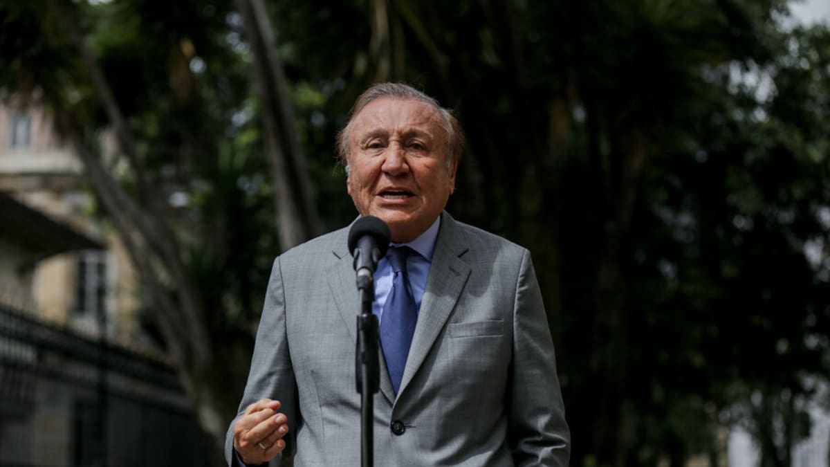 CNE deja en firme revocatoria de candidatura de Rodolfo Hernández