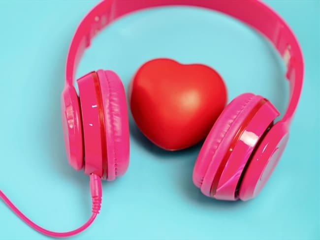 La plataforma vio un aumento del 40% en las listas de reproducción para limpiar casas.. Foto: Getty Images