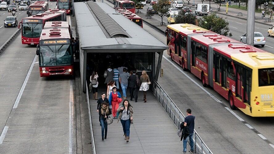 Los nuevos cambios en las rutas de Transmilenio. Foto: Getty Images