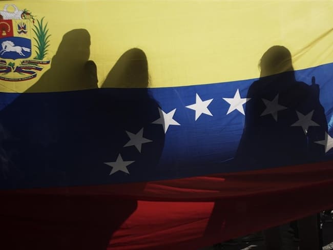¿Cuál es el papel que debe asumir Colombia frente a la crisis en Venezuela?