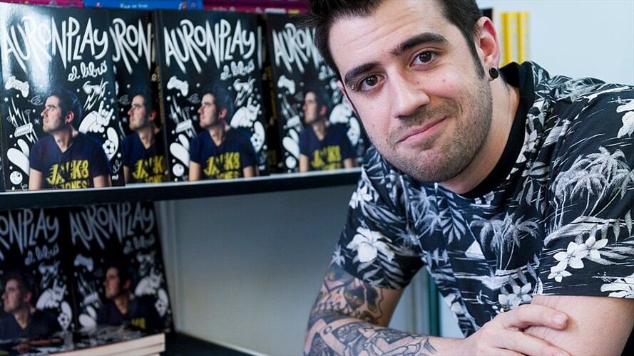 Falleció 'Don Gato', la mascota de AuronPlay. Foto: Getty Images