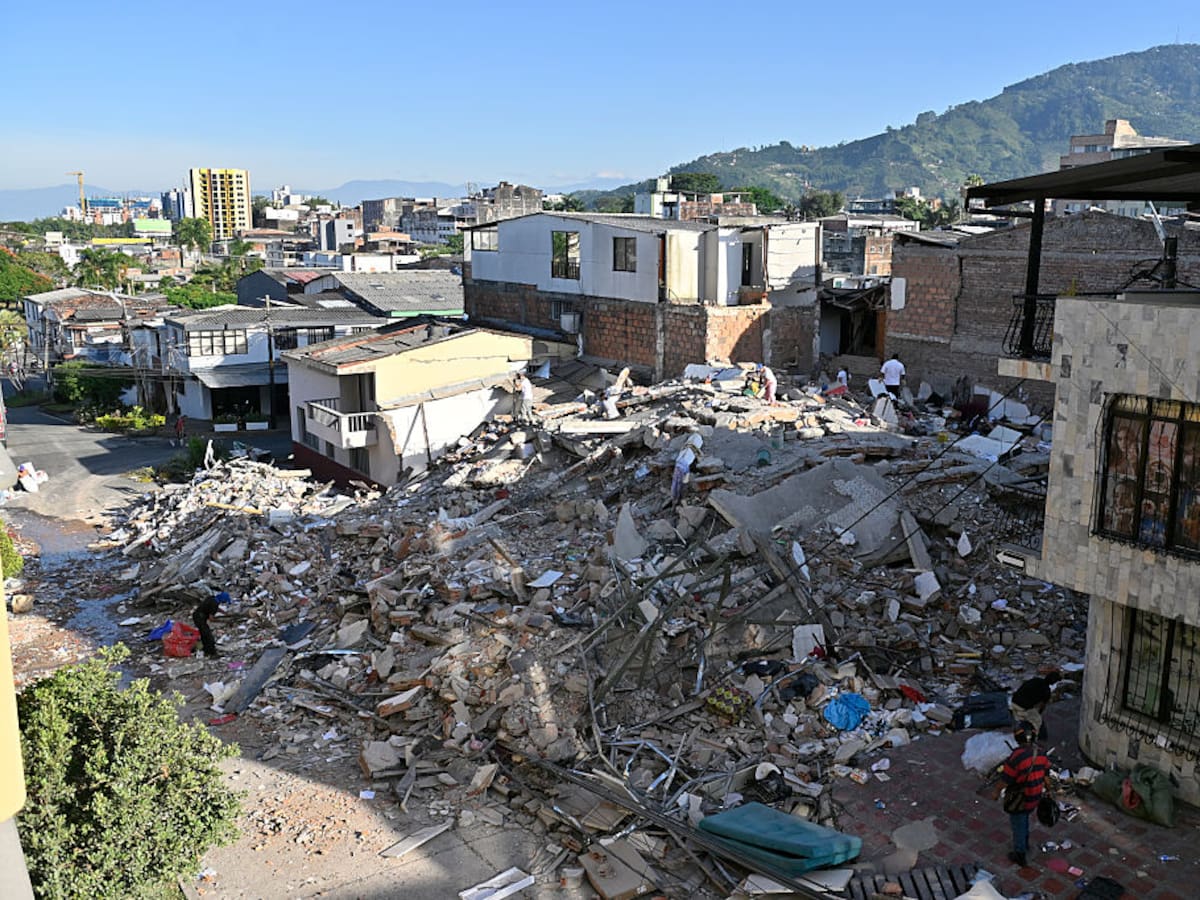 Ascienden a 239 la cifra de muertos por el terremoto de 7,4 en Colombia