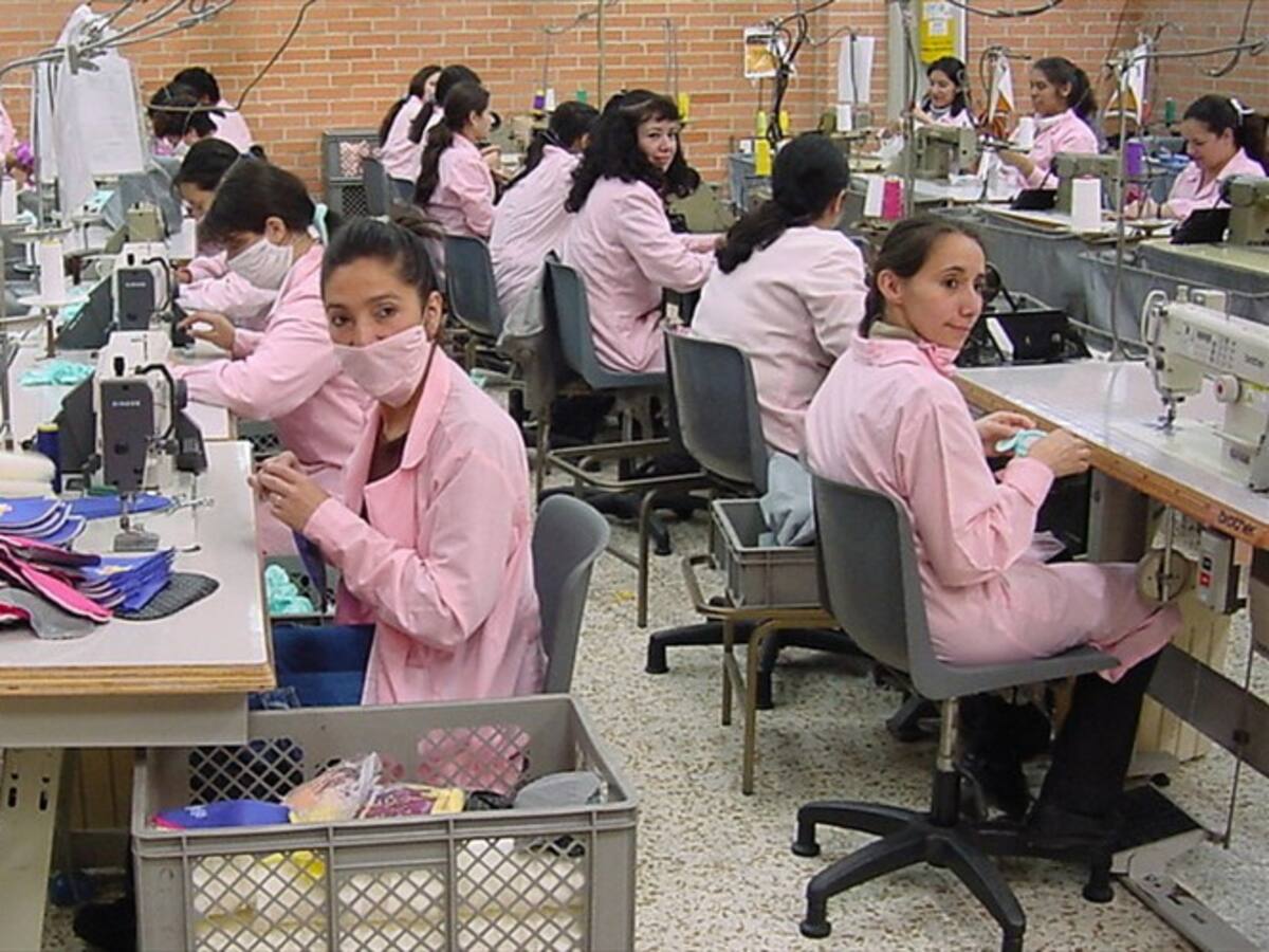 Gobierno cambió borrador de decreto arancelario de textiles