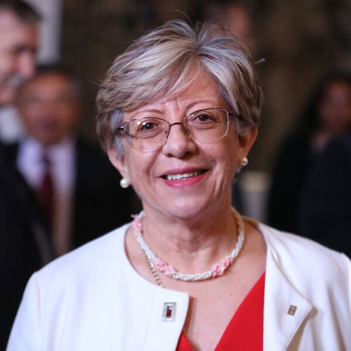Reaparece directora del ICBF, hablando sobre explotación sexual de niños