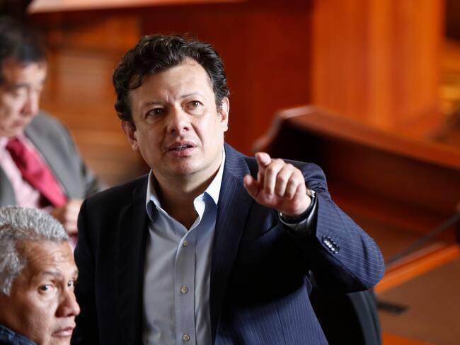 Flip denuncia censura y acoso laboral en RTVC: Hollman Morris responde