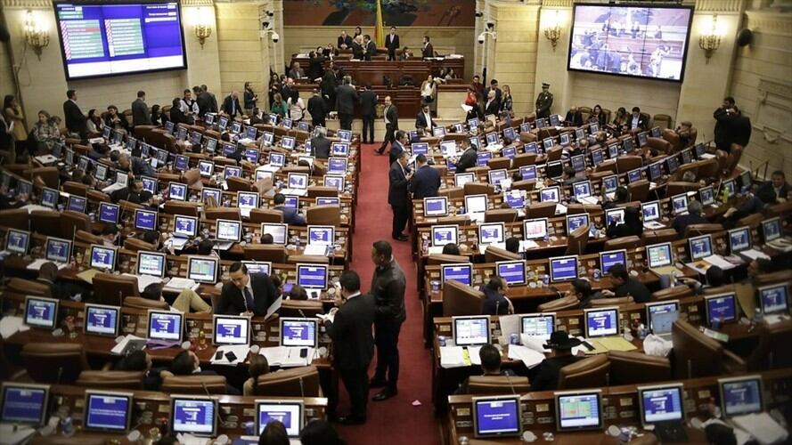 Los congresista demandados por Trabajen Vagos fueron David Barguil, Luis Eduardo Díaz-Granados, Cristóbal Rodríguez, Alfredo Ape y Jaime Felipe Lozada. . Foto: Colprensa