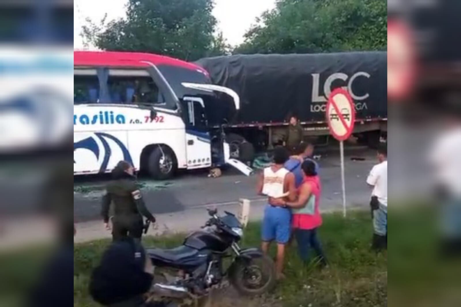 Accidente en la zona bananera. I Foto: Captura de video.