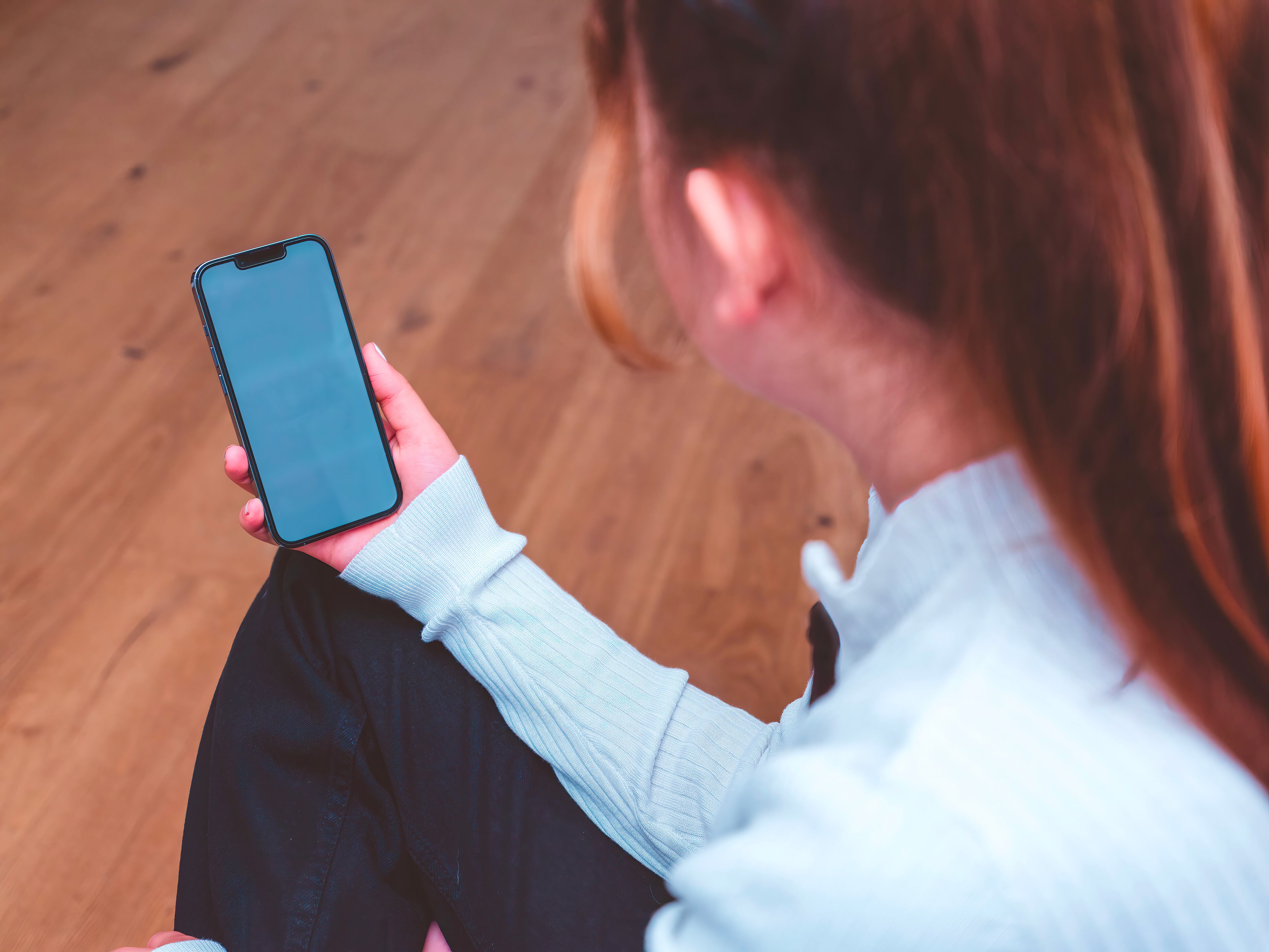 La herramienta de Spotlight para IPhone permite a sus usuarios encontrar cualquier aplicación o atajo en tu celular con solo dos toques.