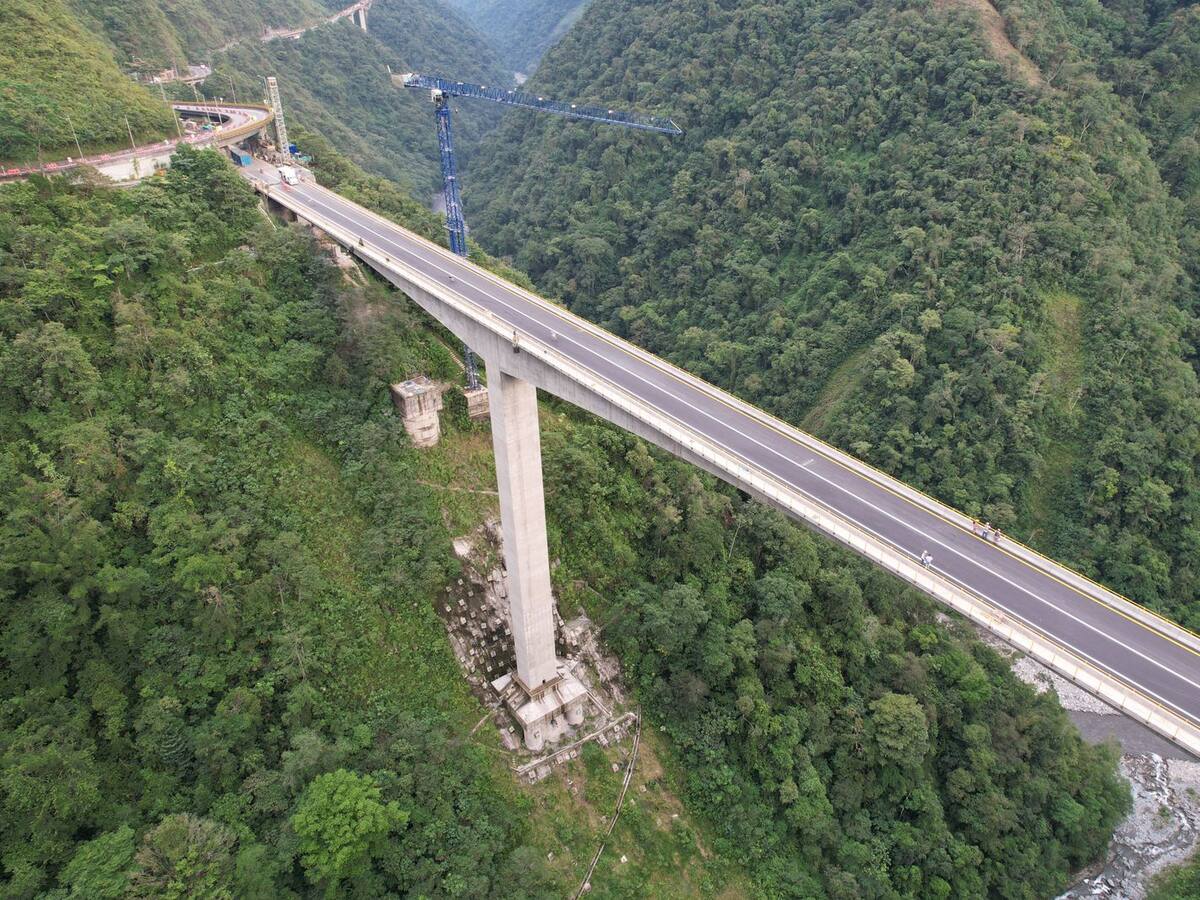 Coviandina anunció la finalización de la construcción del nuevo puente Chirajara