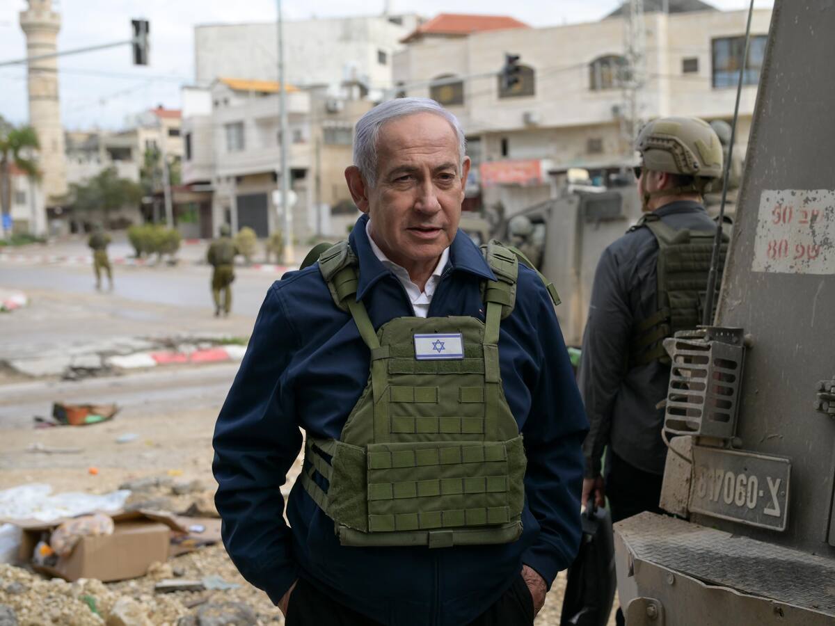 Netanyahu celebró el retorno de los seis rehenes y promete recuperar al resto