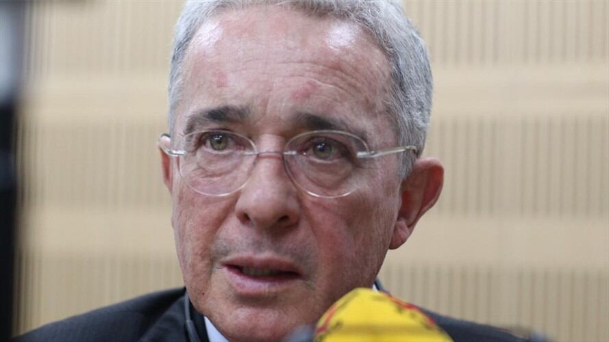¿Qué piensa Uribe sobre sus exfuncionarios Arias, Noguera y Gabriel García Morales?. Foto: La W