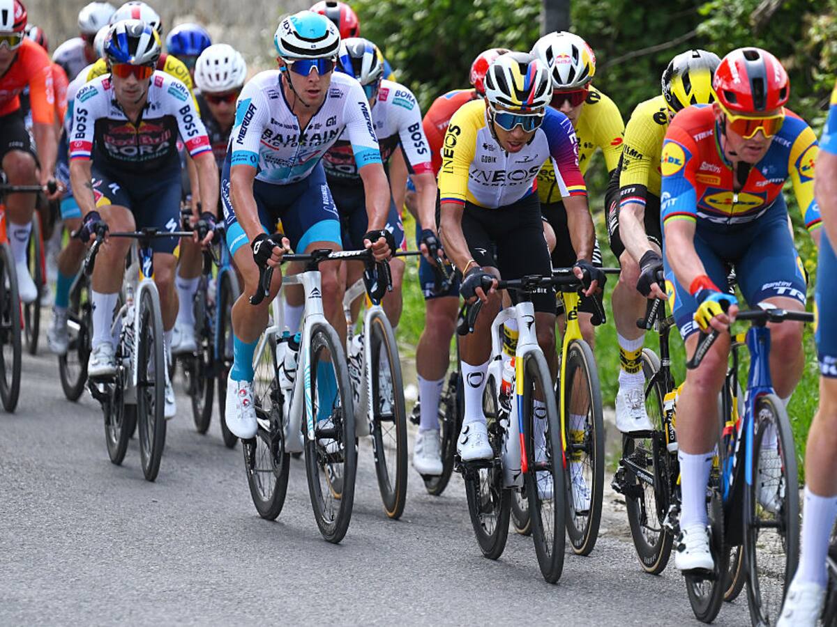 Así les fue a los ciclistas colombianos en la primera etapa del Giro de Italia 2025