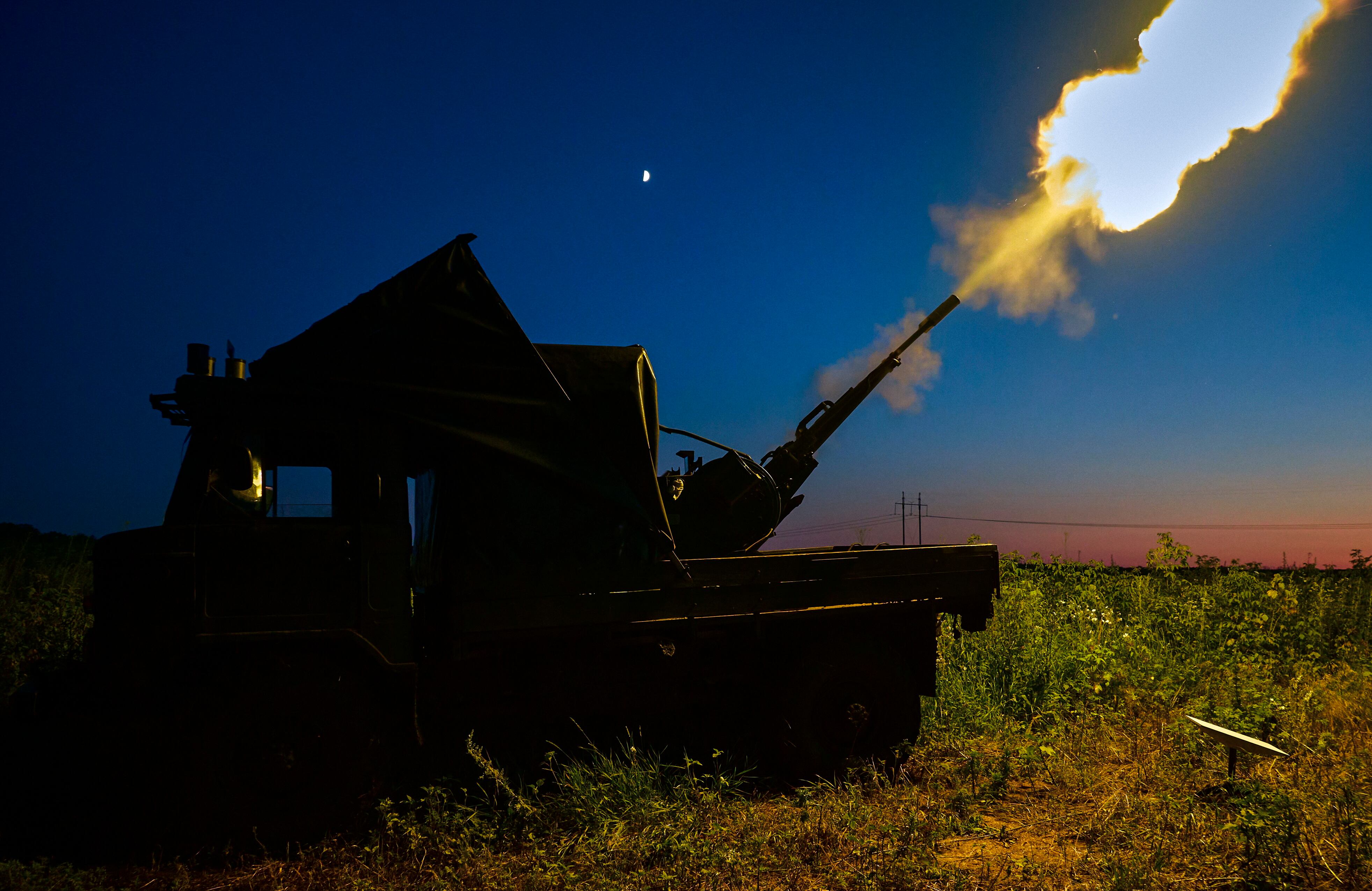 Ataque con drones ucranianos contra varias regiones rusas dejó un muerto y varios heridos. Foto: EFE/EPA/SERGEY KOZLOV