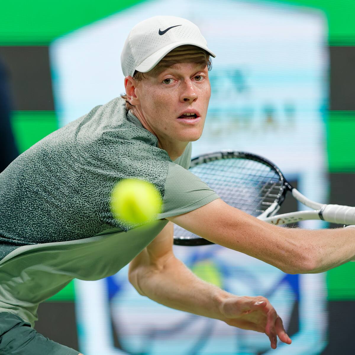 Sinner venció a Machac y pasó a la final del Masters 1000 de Shanghái
