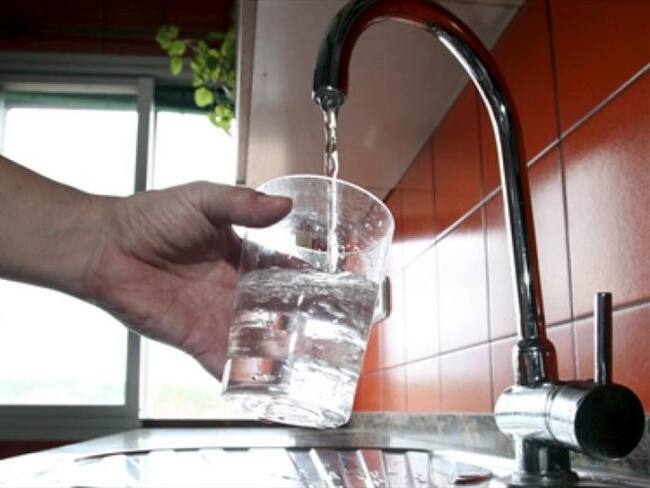Agua potable. Foto: Colprensa