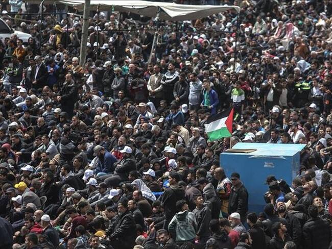 Palestinos empiezan protesta de 45 días en la frontera con Israel. Foto: Agencia Anadolu