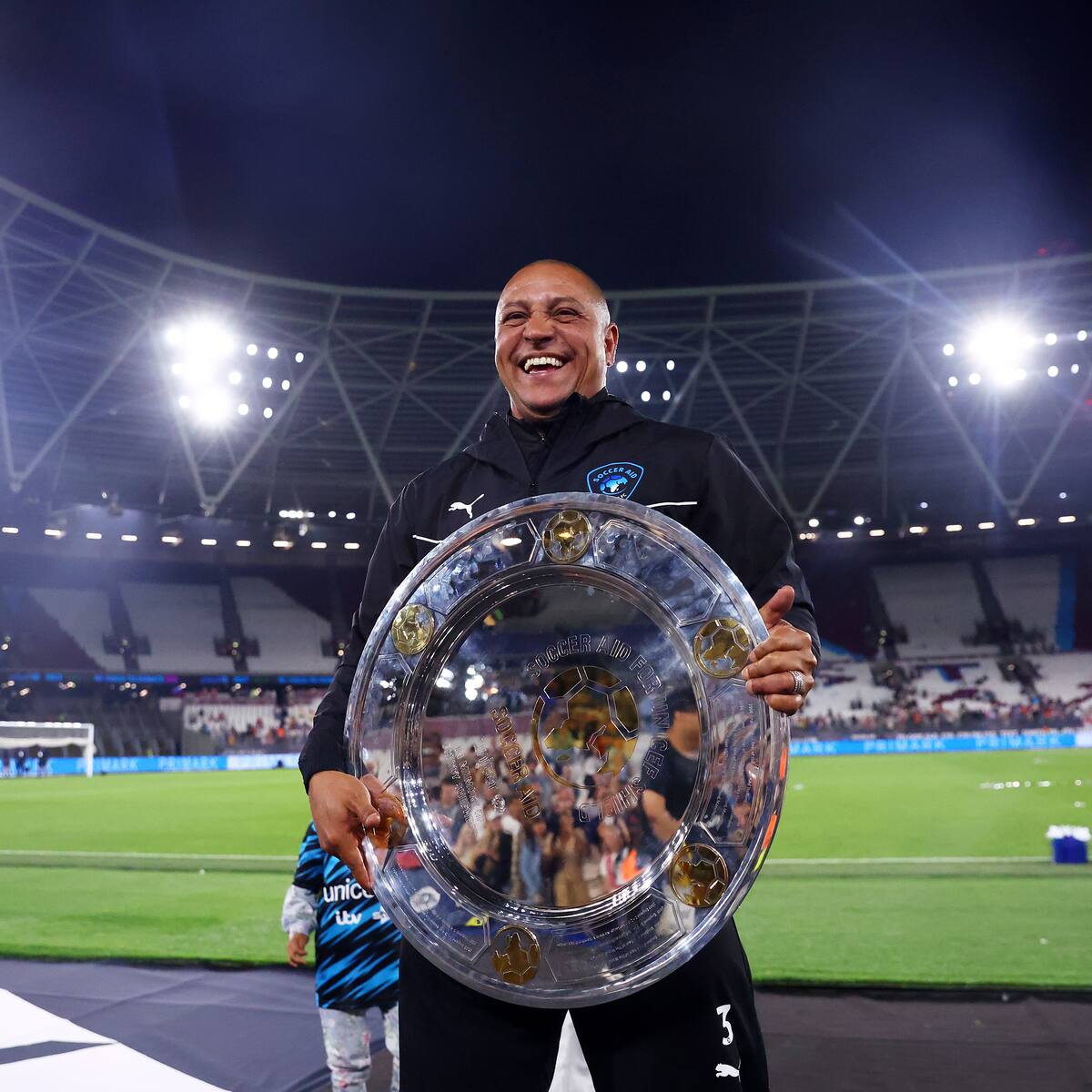 “Hay grandísimas estrellas de fútbol”: Roberto Carlos sobre The Beautiful Game