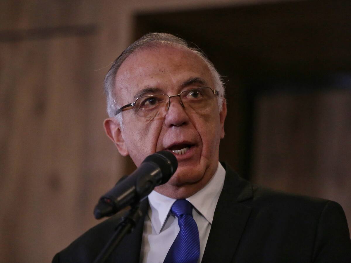 Guatemala adelantará acciones legales contra el ministro de Defensa de Colombia