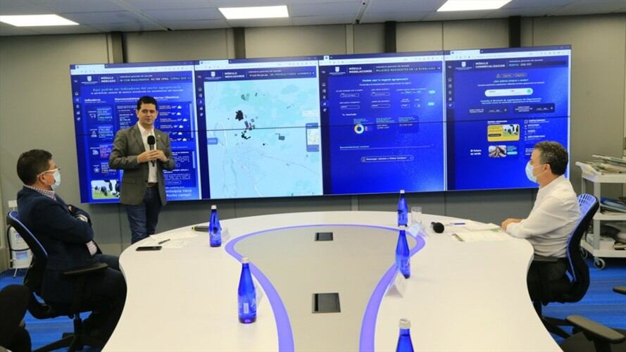 Inteligencia artificial en Antioquia para obtener información precisa y generar mayor productividad. Foto: Twitter @RodolfoCorreaV